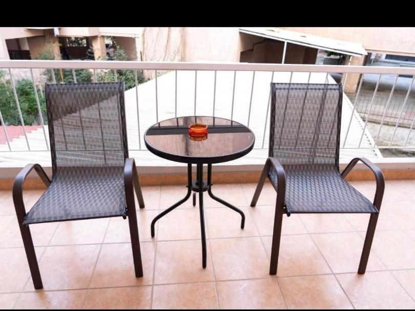 Central Appartment 2 With Parking Larissa Ngoại thất bức ảnh