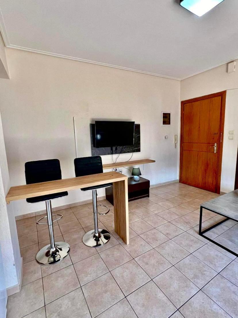 Central Appartment 2 With Parking Larissa Ngoại thất bức ảnh